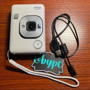 Fujifilm Instax Mini LiPlay Instant Film Camera in Stone White